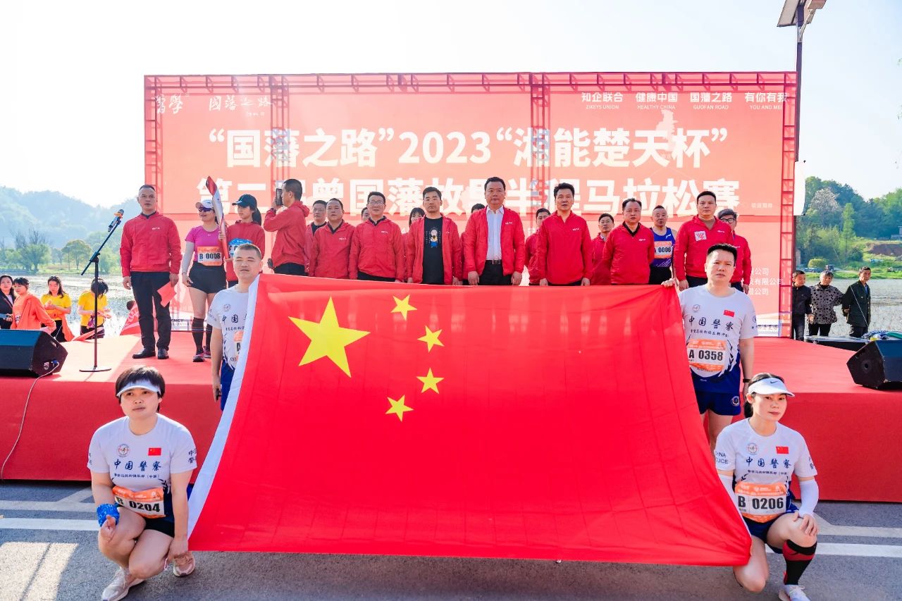 1681868306104640.jpg 1.jpg